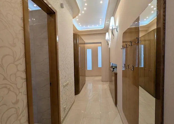Heart Of Downtown Luxury Condo, Private Spa, Cinema, Patio Lejlighed